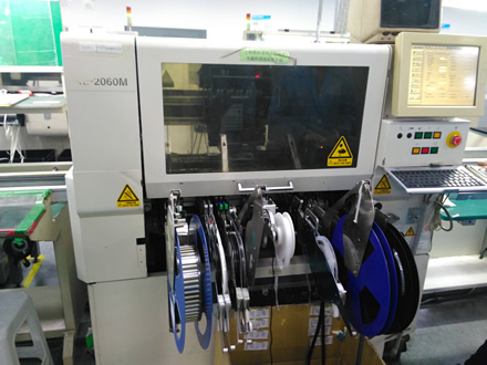 Label Feeder juki into machine into machine