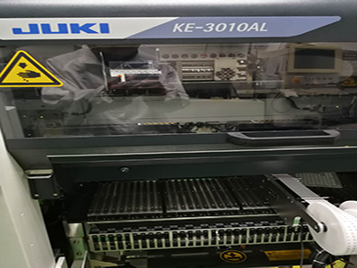 Label Feeder juki into machine into machine