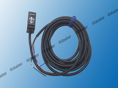 J3211033A BYD50-DDT BYD30-DDT PHOTOELECTRIC SENSOR