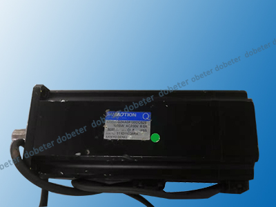 Q2AA08100DCS2E motor